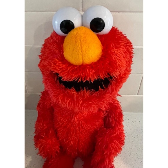 ELMO Sesame Street Singing Doll 14" Talking 2018‎ Plush English & Spanish - Picture 1 of 7